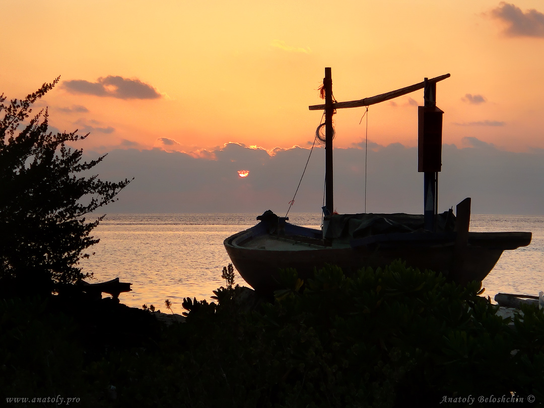 Maldives, Anatoly Beloshchin, Анатолий Белощин