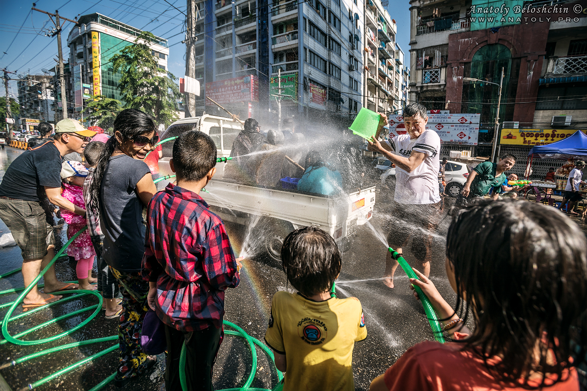 Myanmar - New Year ( Water Festival )
