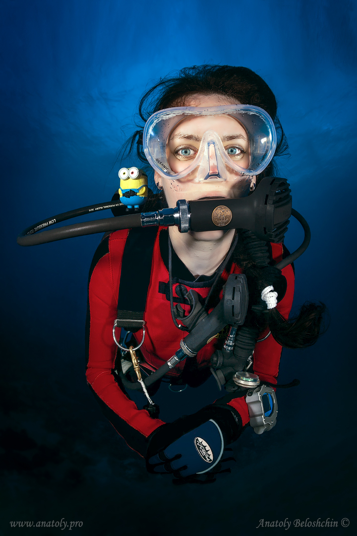 Minion underwater