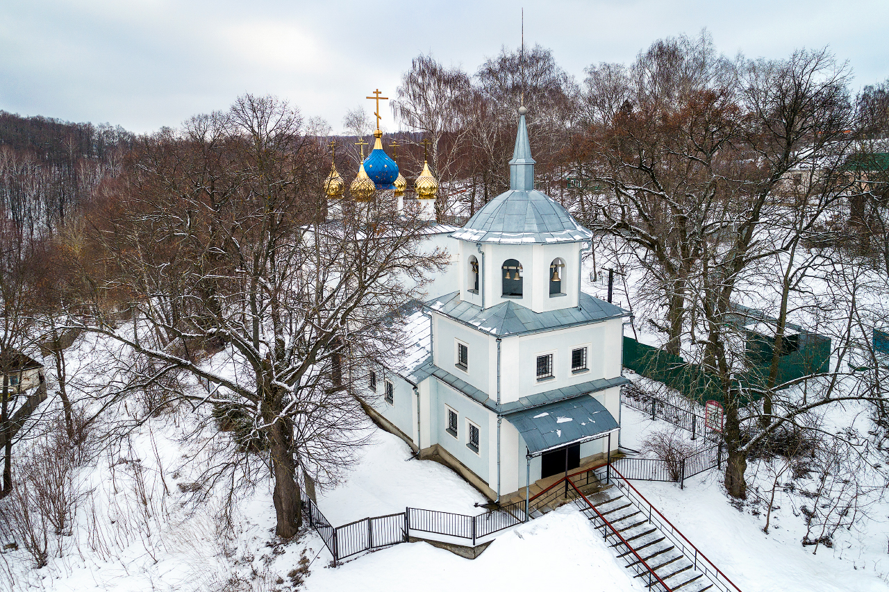 Храм Рождества Богородицы в Клишино