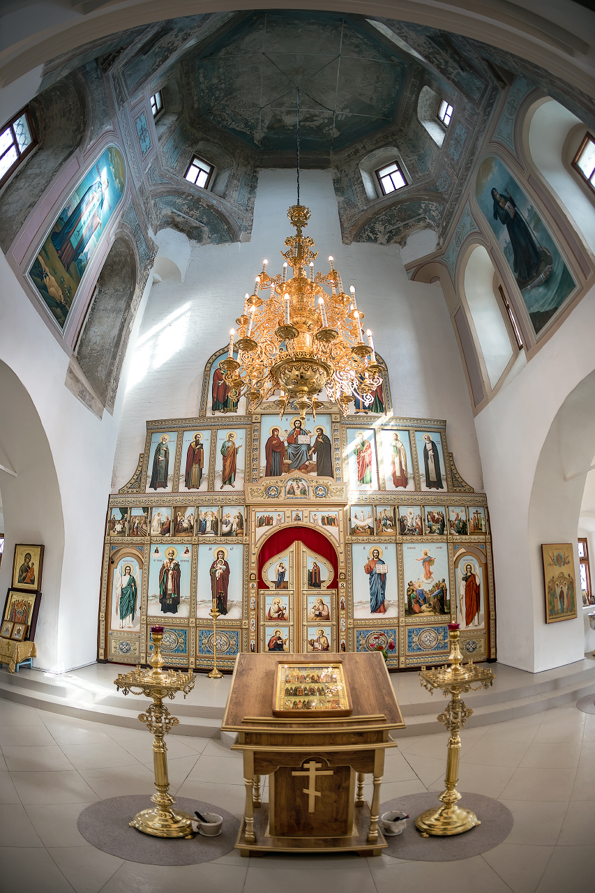 Церковь Вознесения Господня в Сенницах