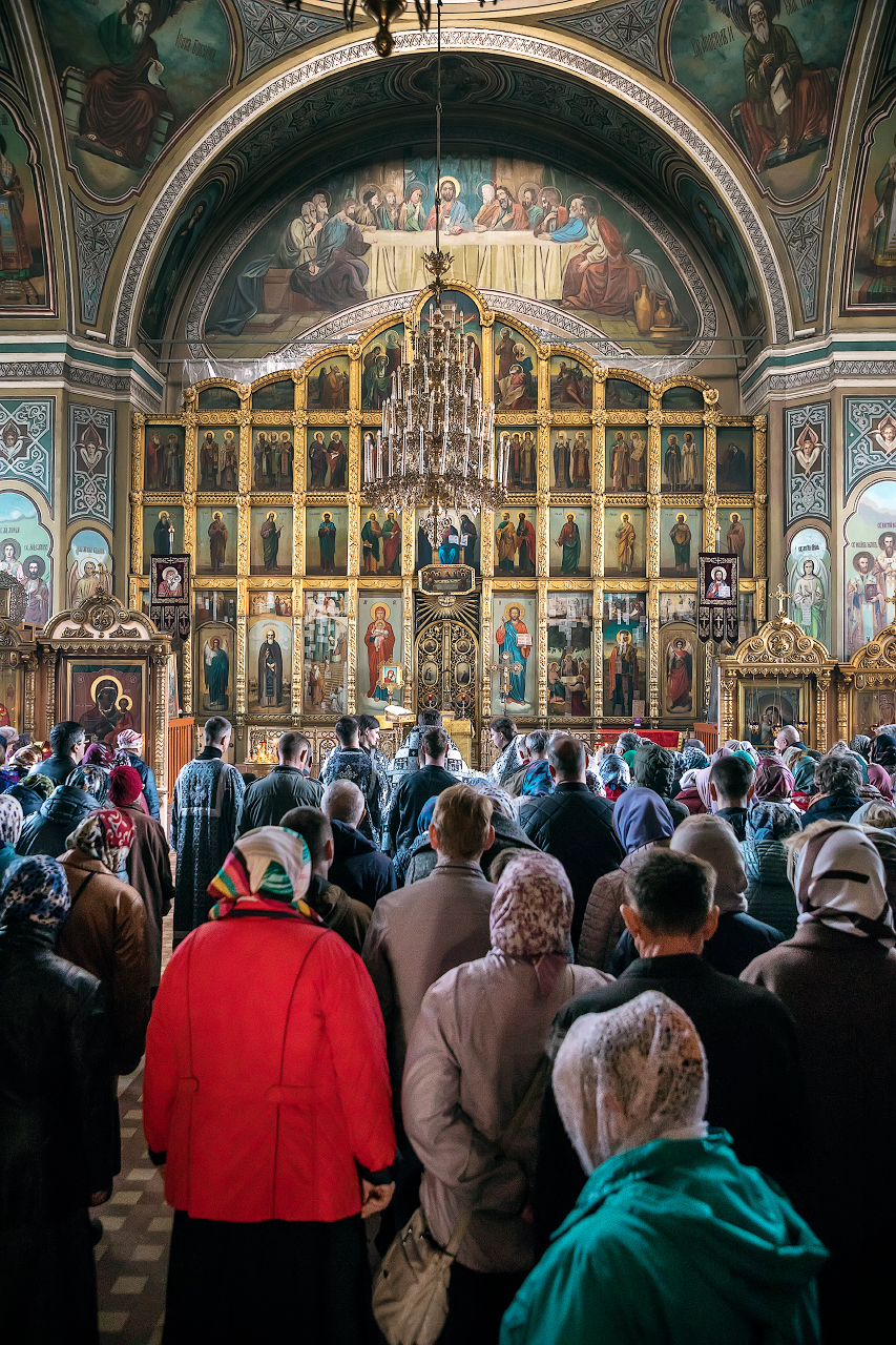Страстная пятница, Храм Святой Троицы г. Озеры