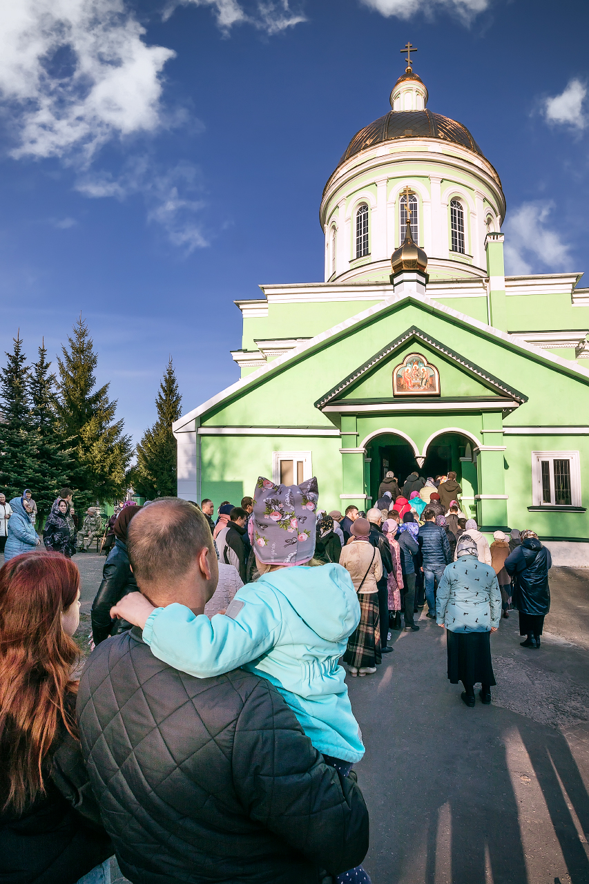Страстная пятница, Храм Святой Троицы г. Озеры