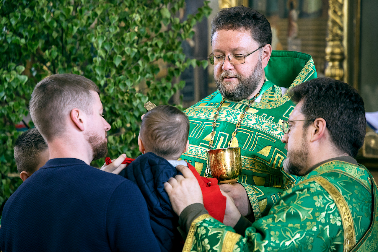 День Святой Троицы, Храм Святой Троицы г.Озеры