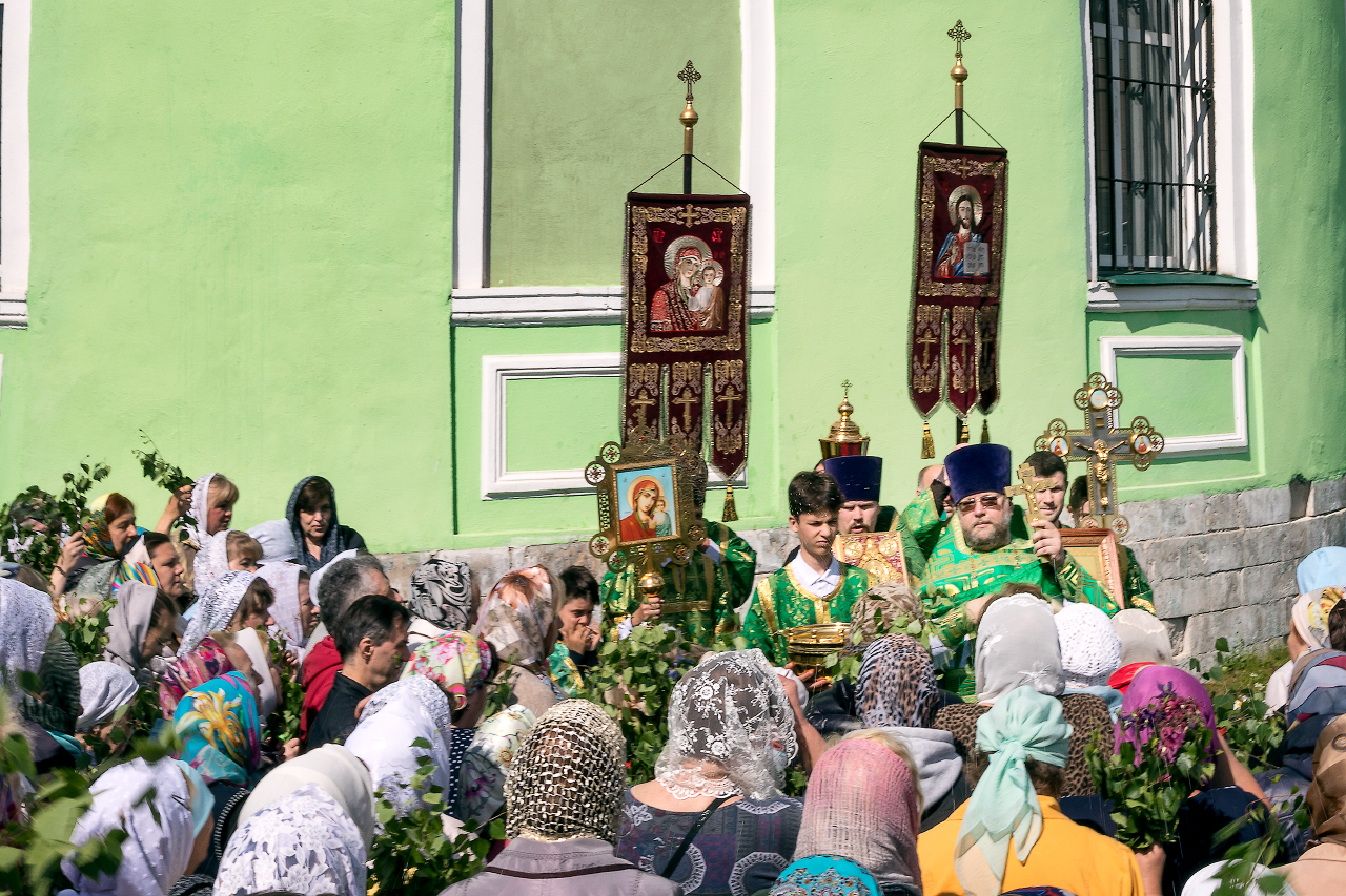 День Святой Троицы, Храм Святой Троицы г.Озеры