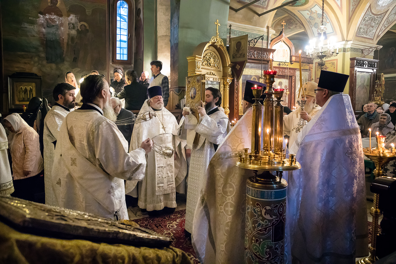 Митрополит Феогност. Храм Рождества Пресвятой Богородицы в Старом Симонове