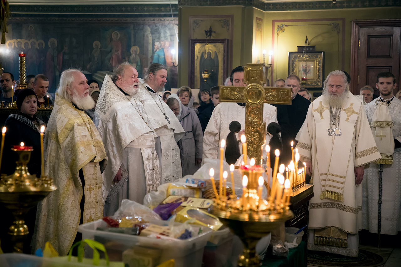 Митрополит Феогност. Храм Рождества Пресвятой Богородицы в Старом Симонове