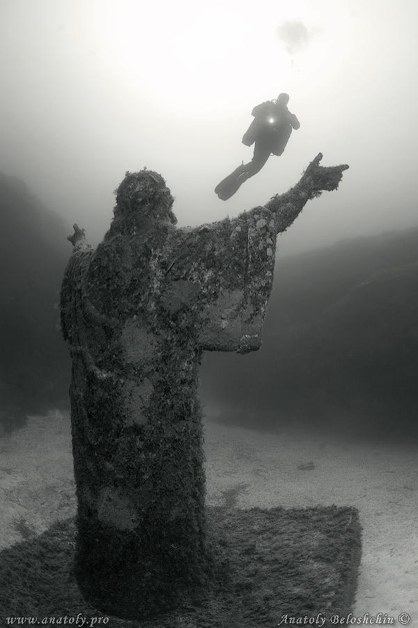 Jesus Christ uw statue, Malta, Anatoly Beloshchin